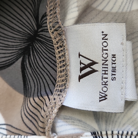 Worthington, Women's M Stretch,  Twist at the Neck, 3/4 Length Sleeves w Band - Picture 6 of 8